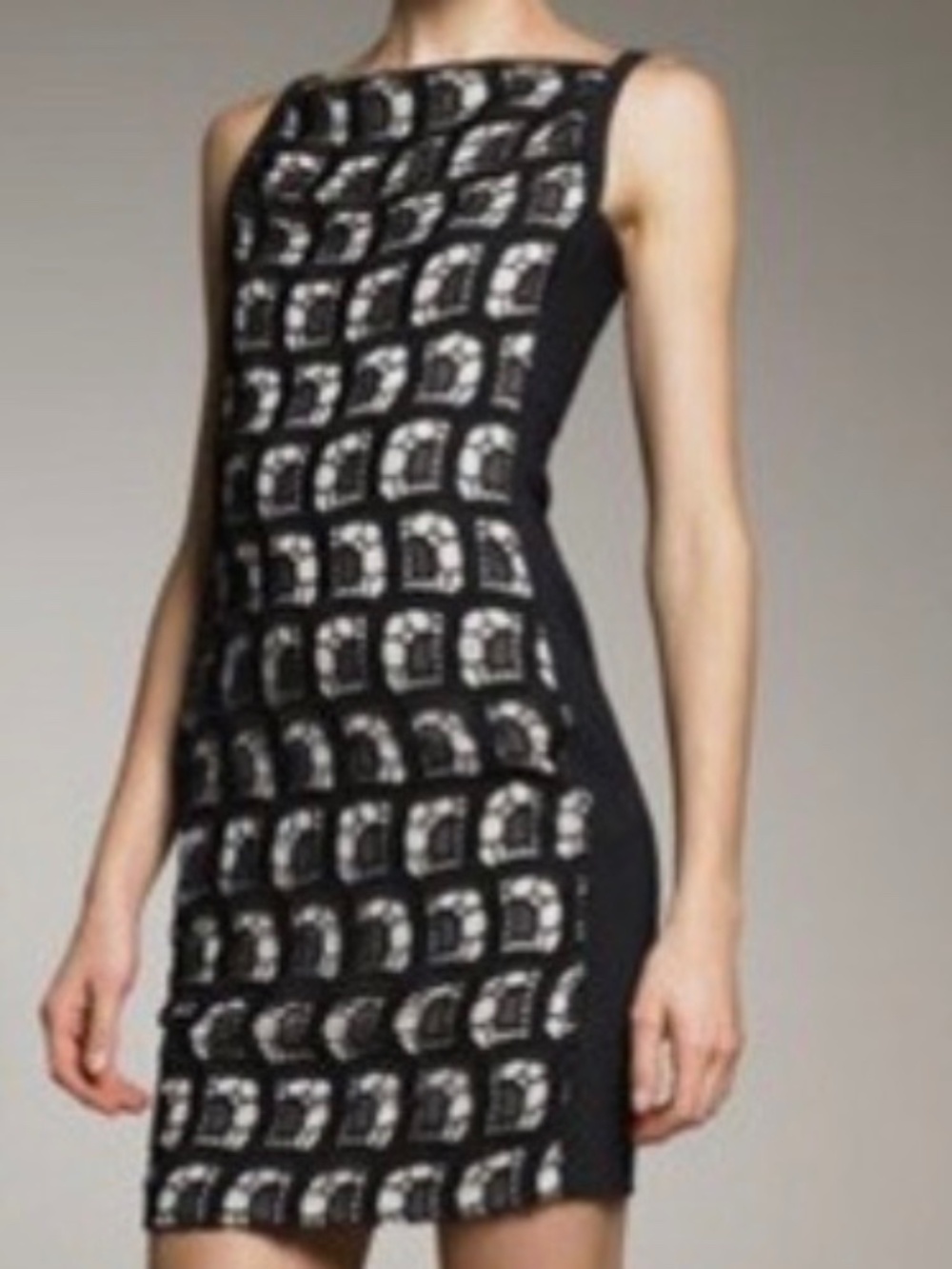 DVF Urara Black Eyelet Lace Stretch Dress - See Measurements (Fits US 6/8)